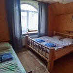 Zatishok Bilya Richky Lodge