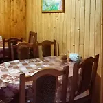 山林小屋 Zatishok Bilya Richky Pilipets