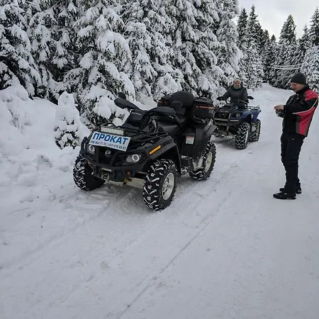 Zatishok Bilya Richky Lodge