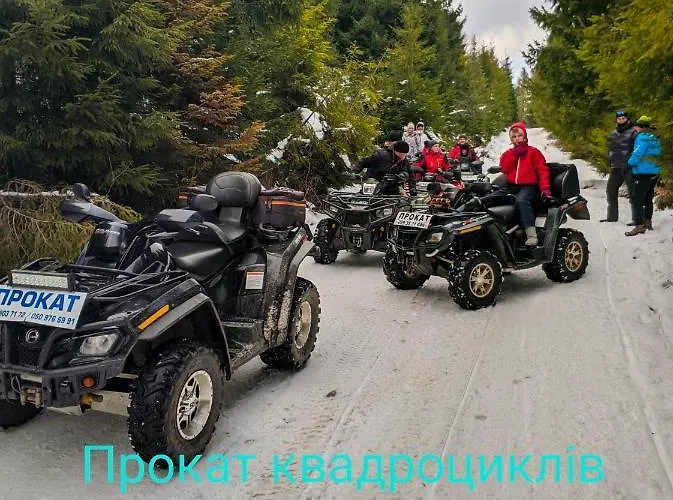 Zatishok Bilya Richky Lodge Pilipets