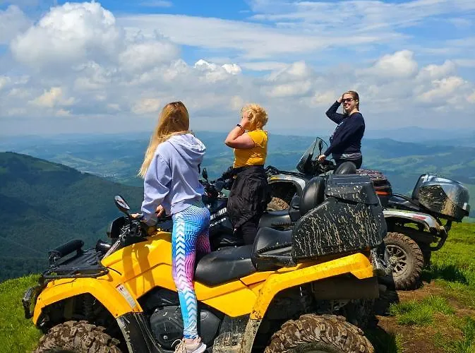 Zatishok Bilya Richky Lodge